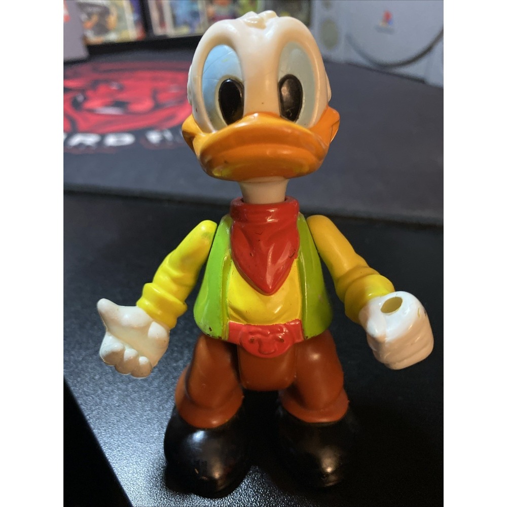 Vintage 1980's Disney Cowboy Donald Duck ARCO Toys Figure Poseable No. 6195